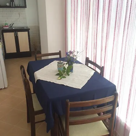 شقة Sunny Apartament ساني بيتش